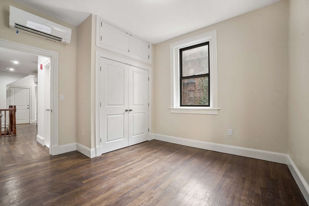 95 Saint Botolph St, Back Bay