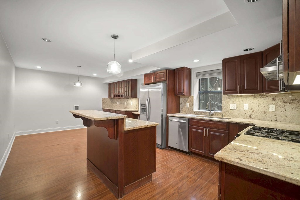 95 Saint Botolph St, Back Bay