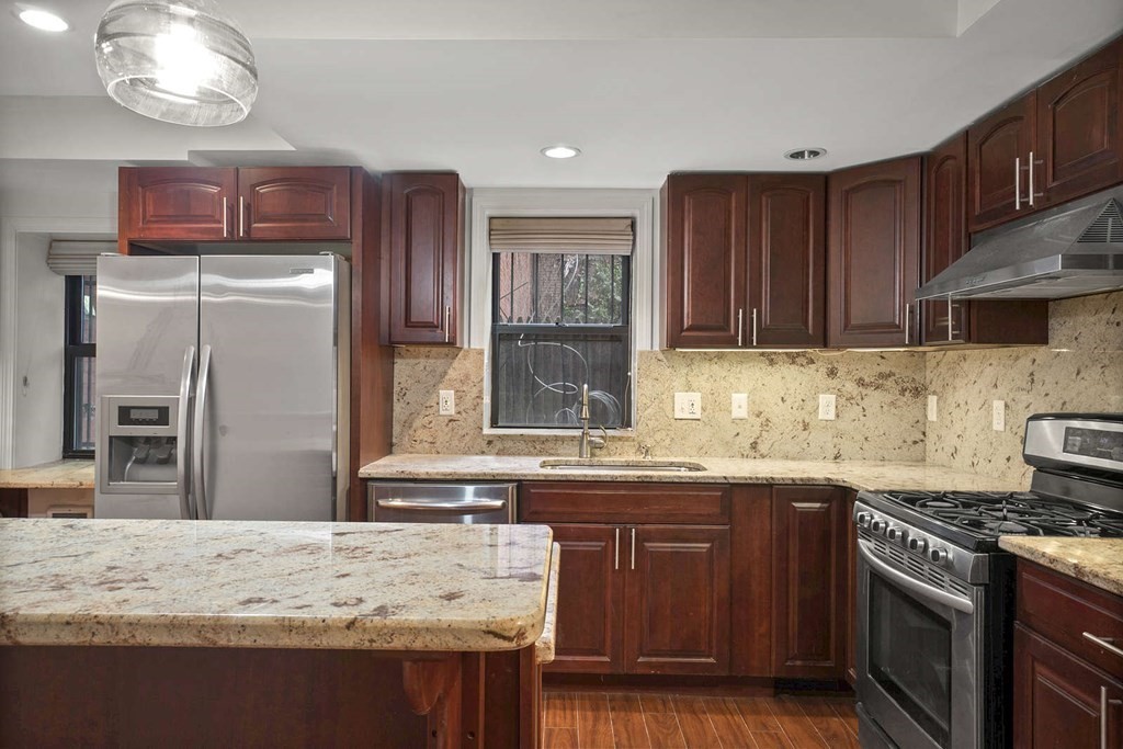 95 Saint Botolph St, Back Bay