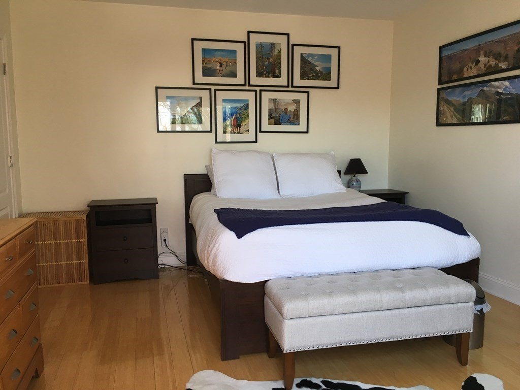 156 O St, South Boston