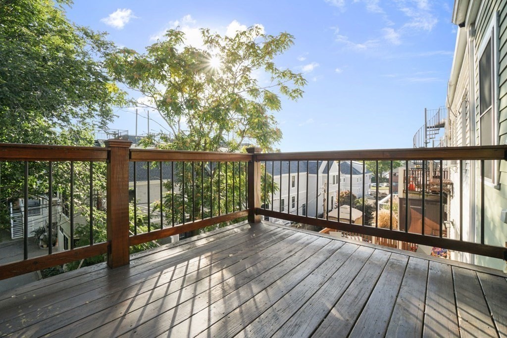 156 O St, South Boston