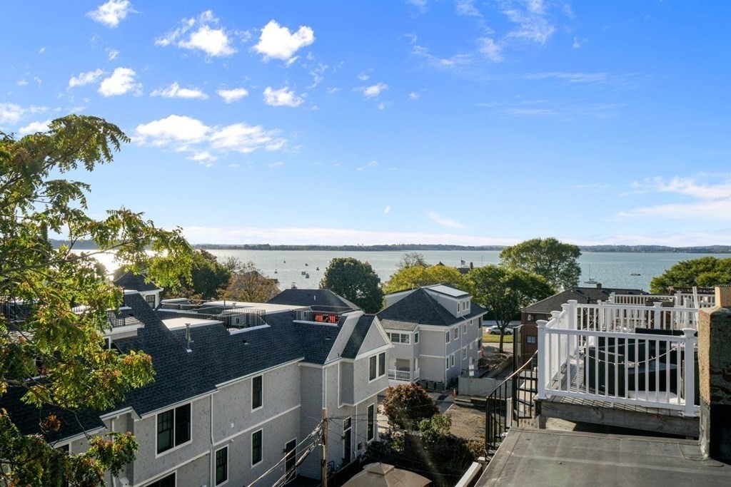 156 O St, South Boston