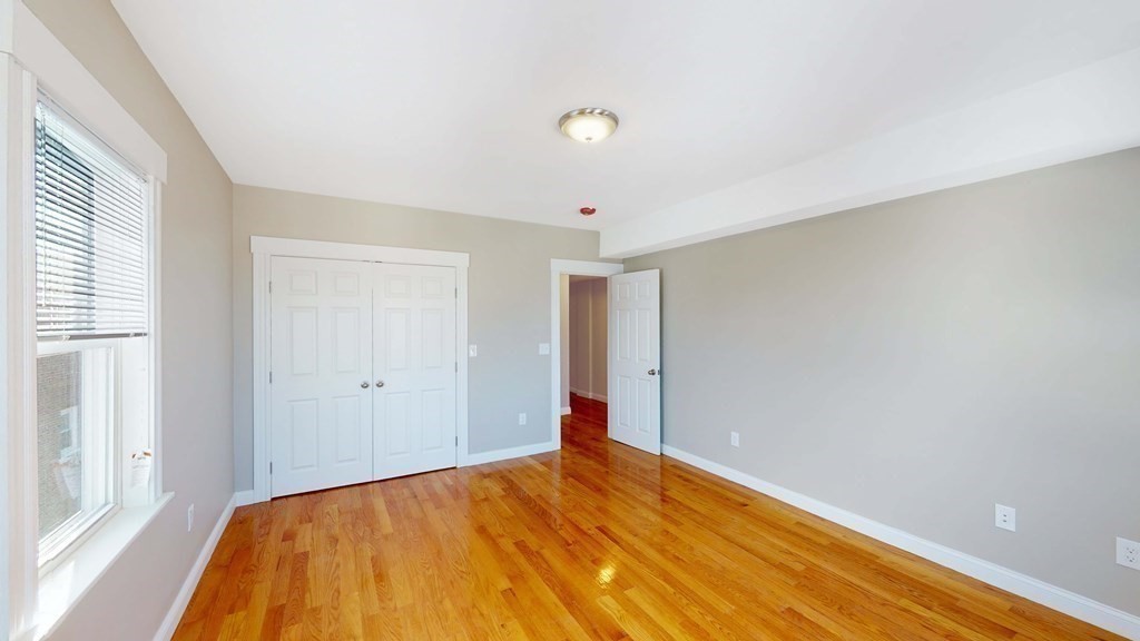 25 Main St, Magoun Square