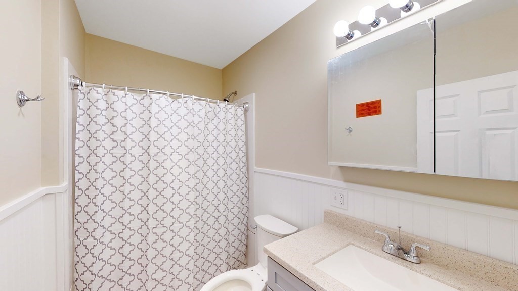 25 Main St, Magoun Square