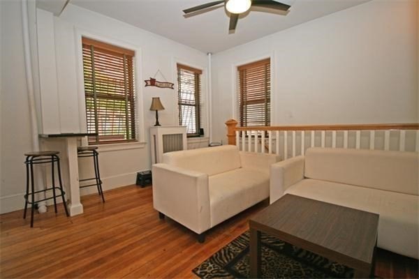 75 Burbank St, Fenway