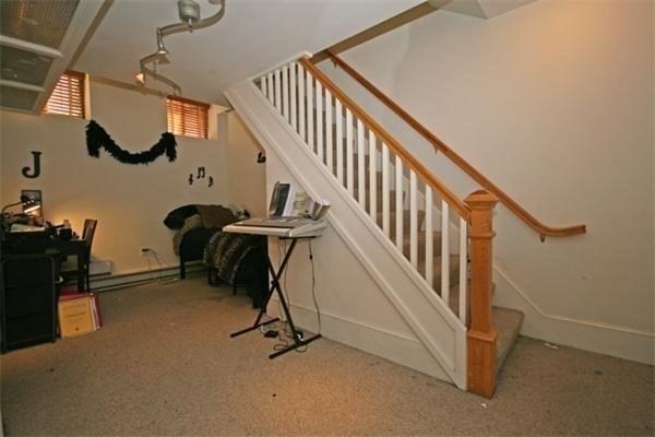 75 Burbank St, Fenway