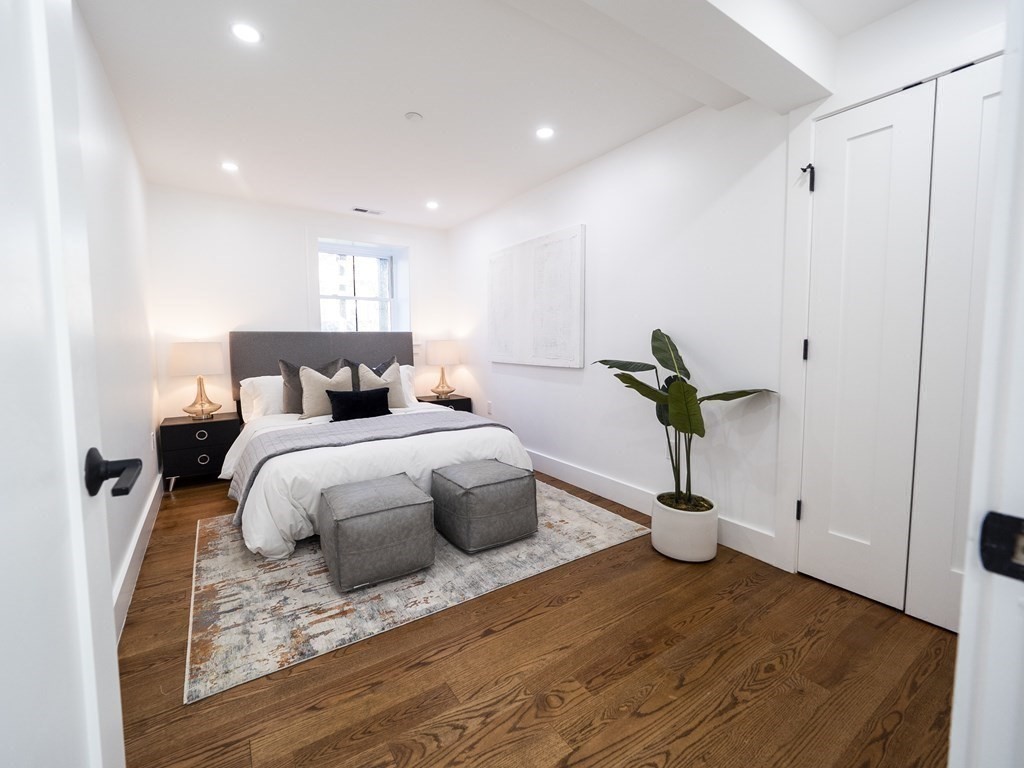 333 Maverick St, East Boston