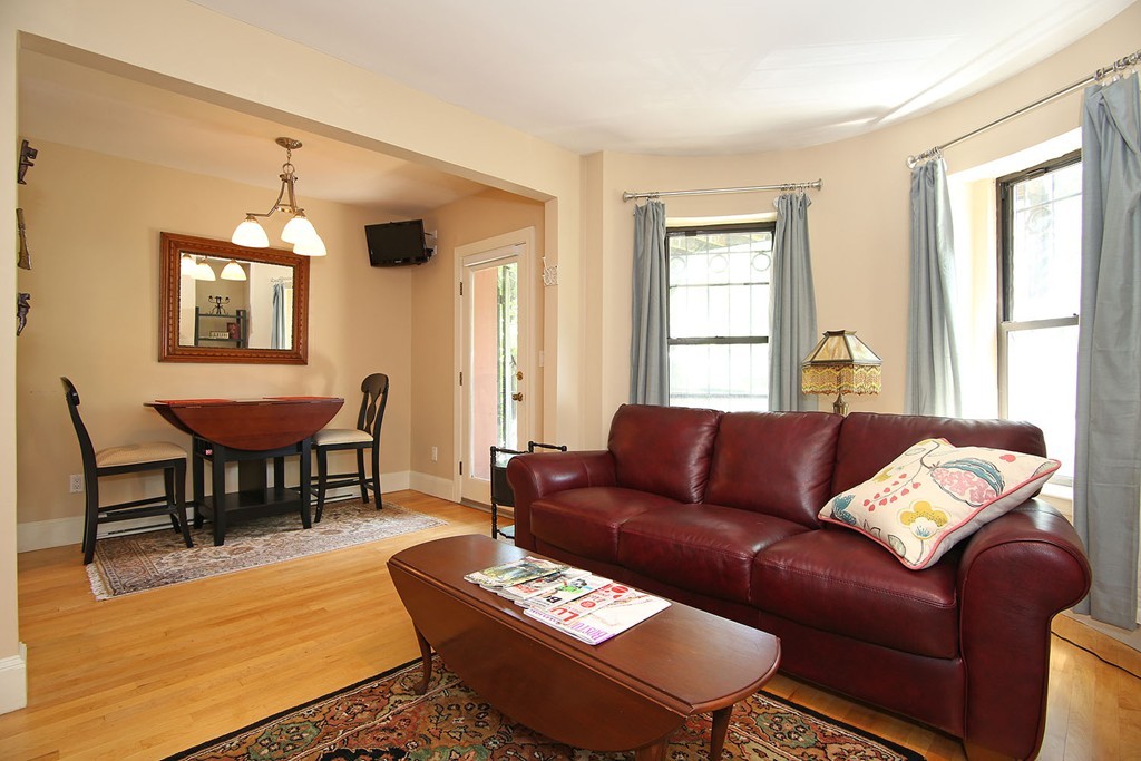 211 Newton St, South End