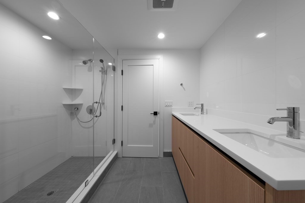 332 East 8th St, South Boston