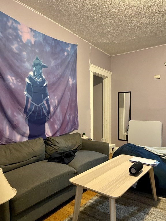 50 Chester St, Allston