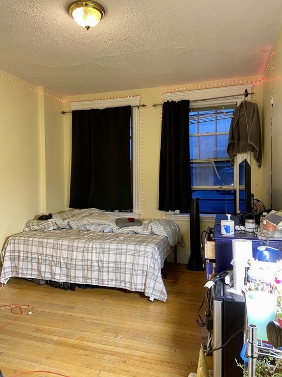 50 Chester St, Allston