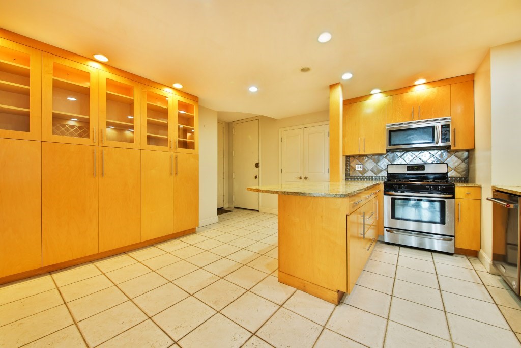 85 India Row, Waterfront