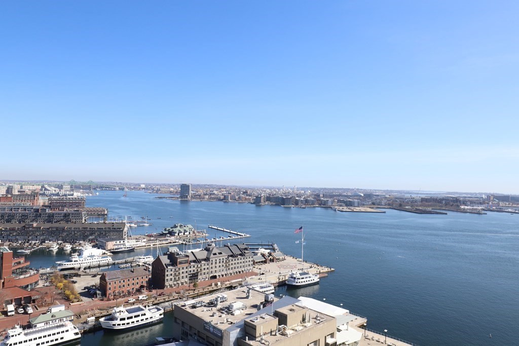 85 India Row, Waterfront