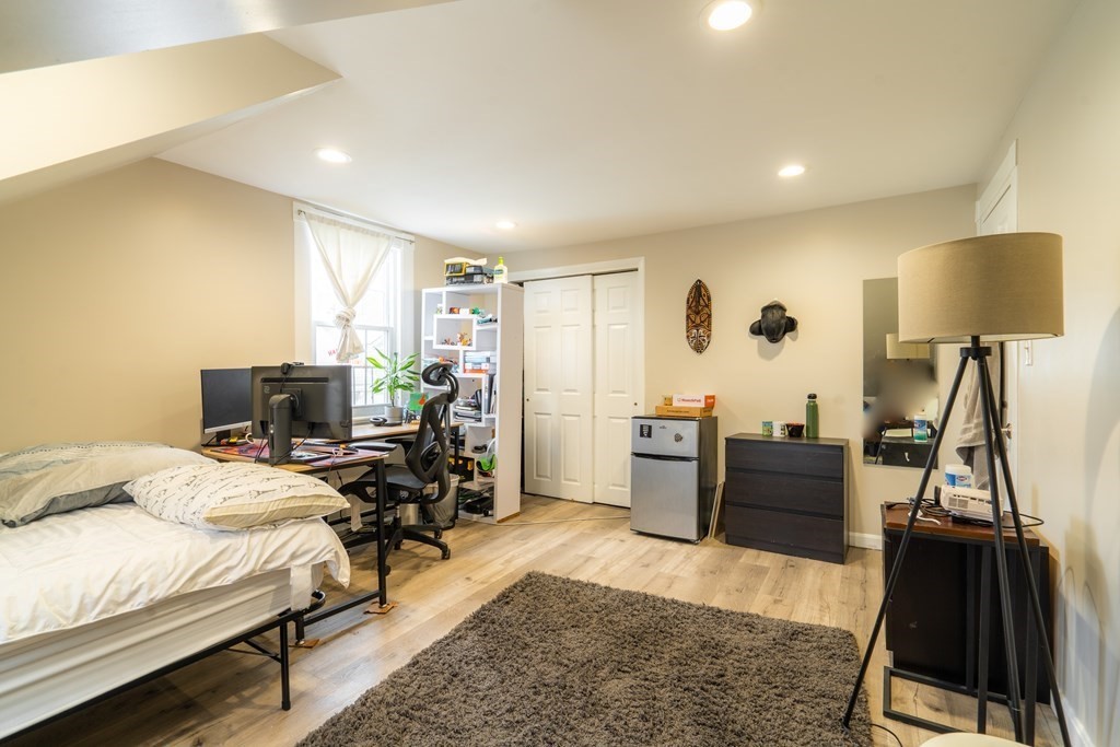 73 Thorndike St, Kendall Square