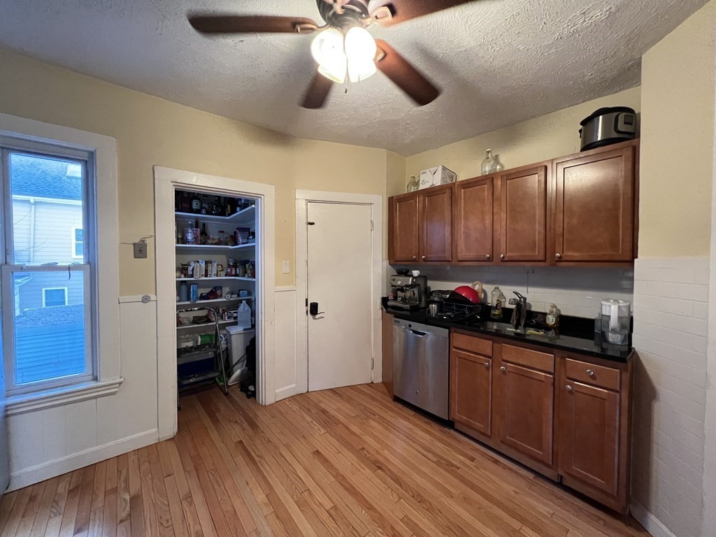 59 Cedar St, Spring Hill