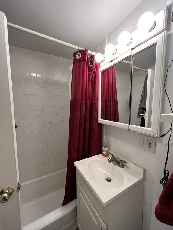 59 Cedar St, Spring Hill