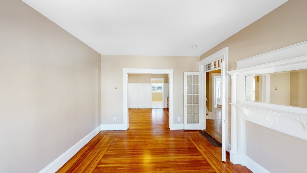 70 Hudson St, Winter Hill