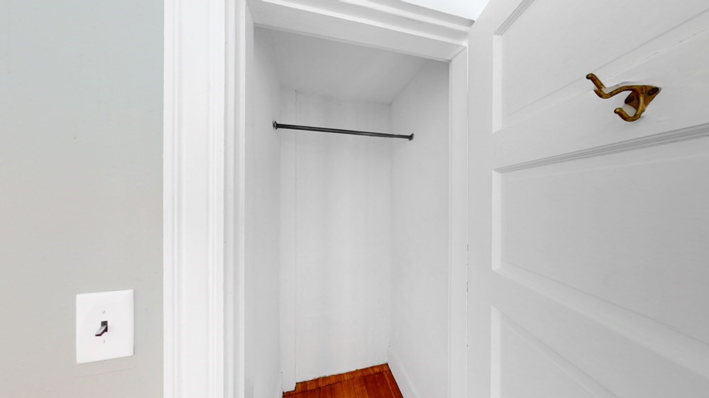 70 Hudson St, Winter Hill