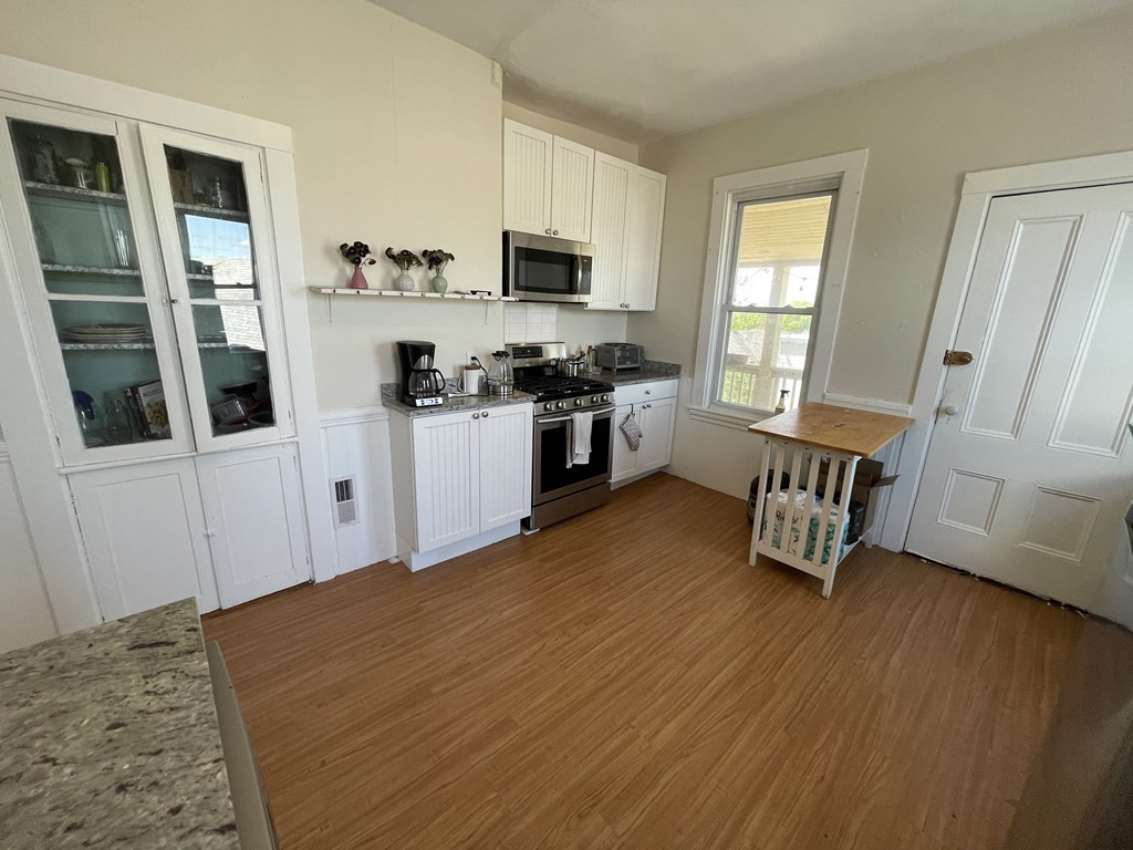 40 Cherry St, Porter Square