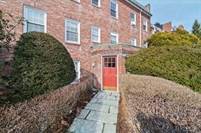 39 Commonwealth Ave #11, Newton, MA 02467