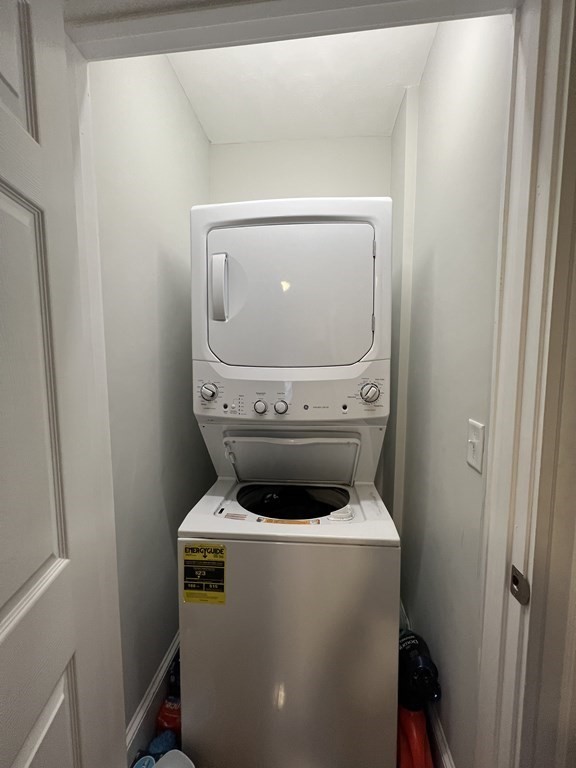 307 Highland Ave, Davis Square