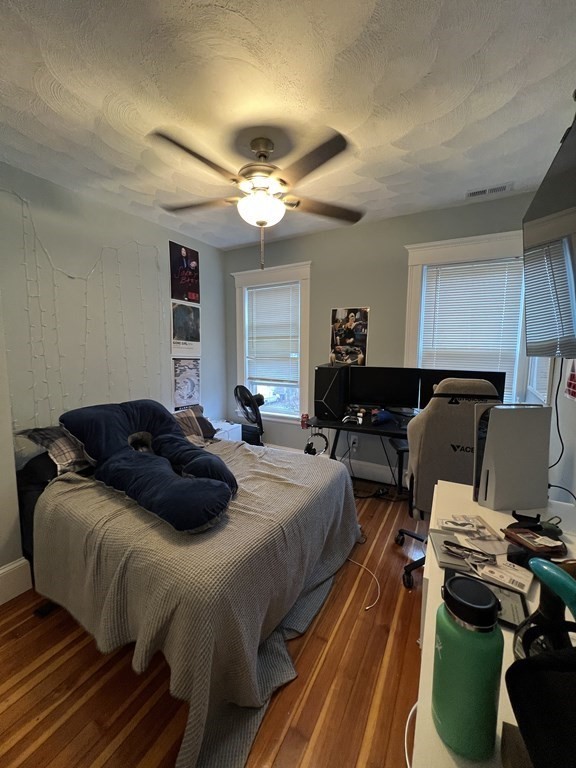 307 Highland Ave, Davis Square