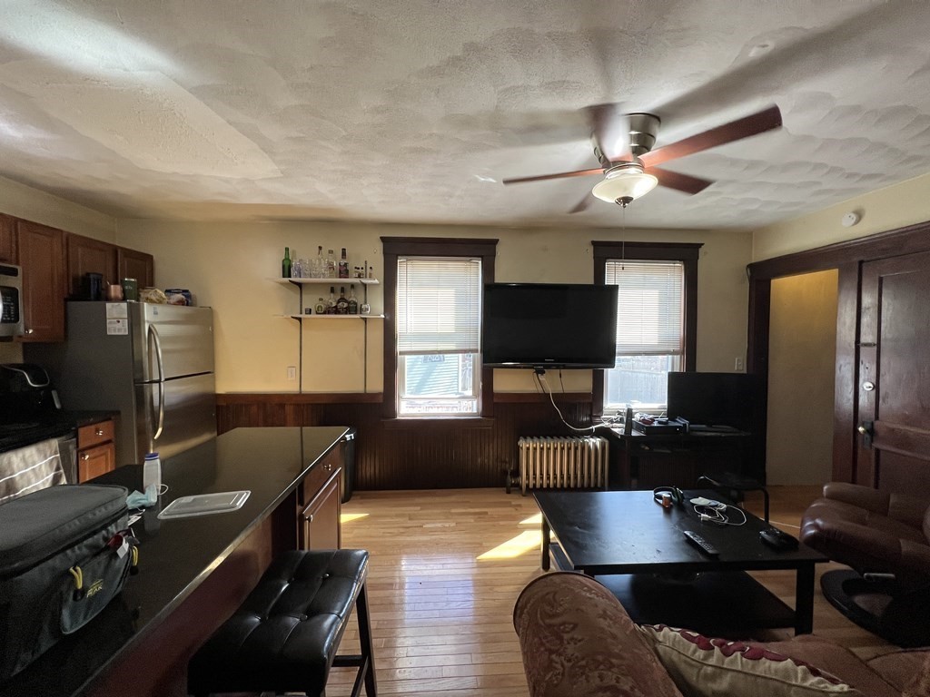 221 Holland St, Teele Square