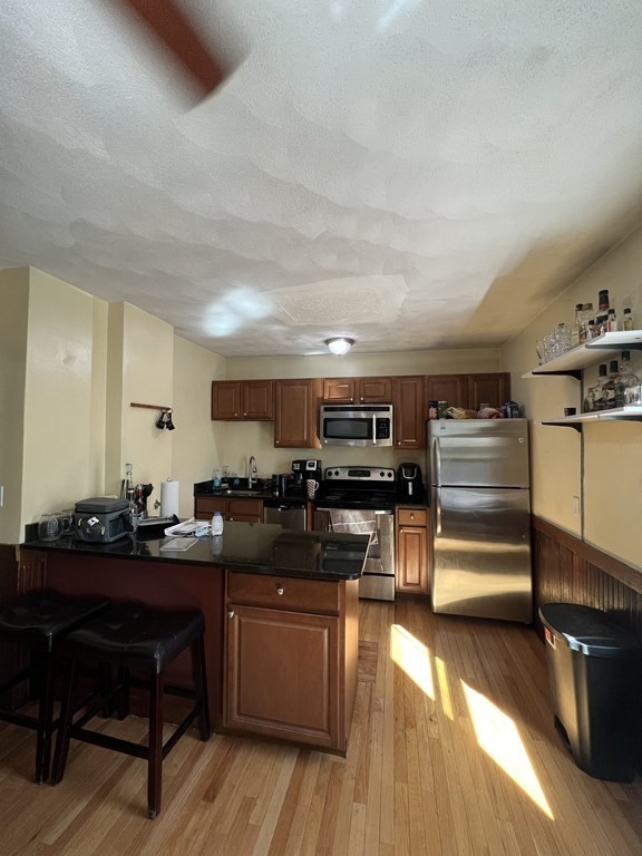 221 Holland St, Teele Square