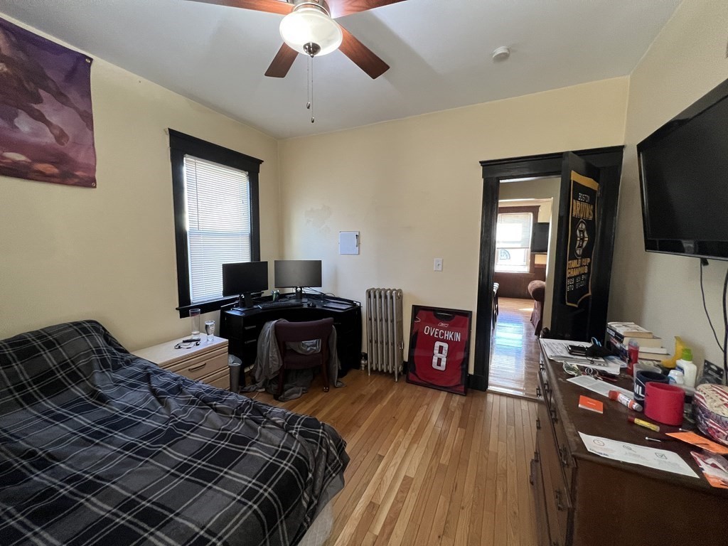 221 Holland St, Teele Square