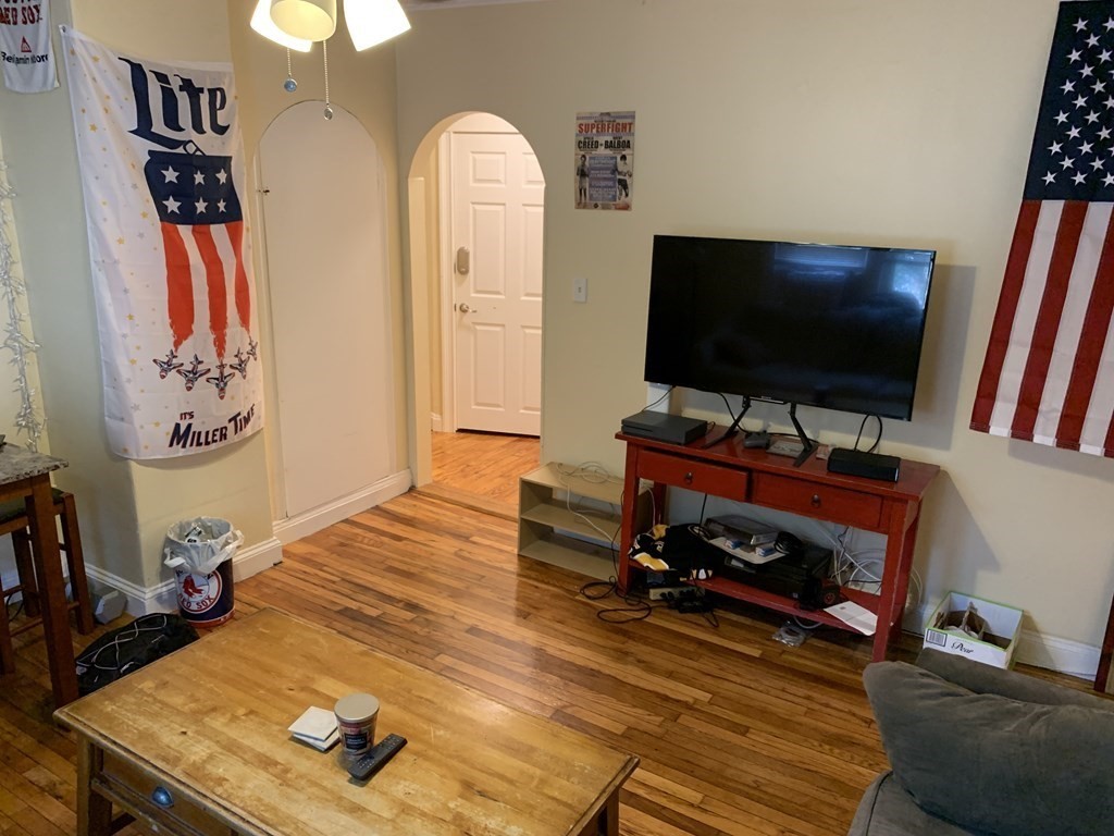 41A Cross St, East Somerville