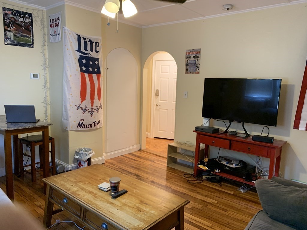 41A Cross St, East Somerville