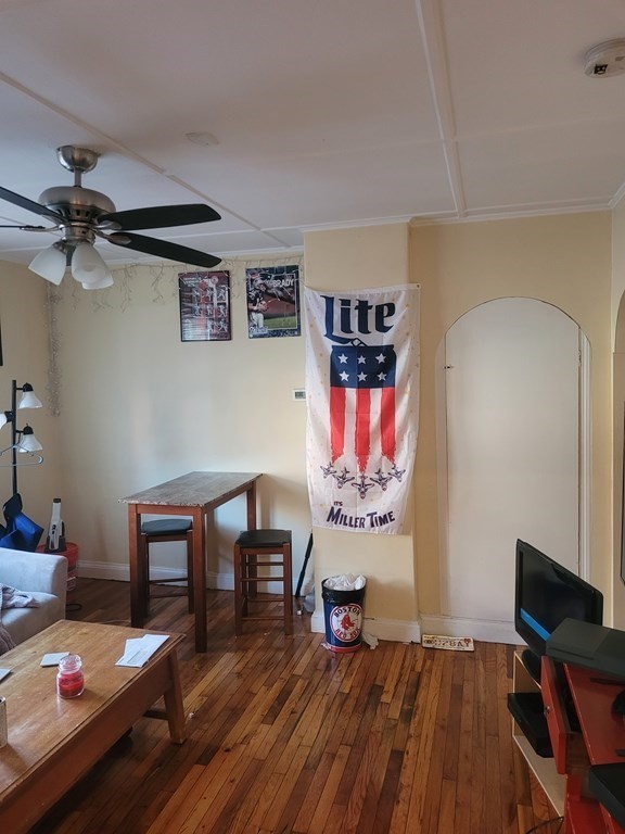 41A Cross St, East Somerville