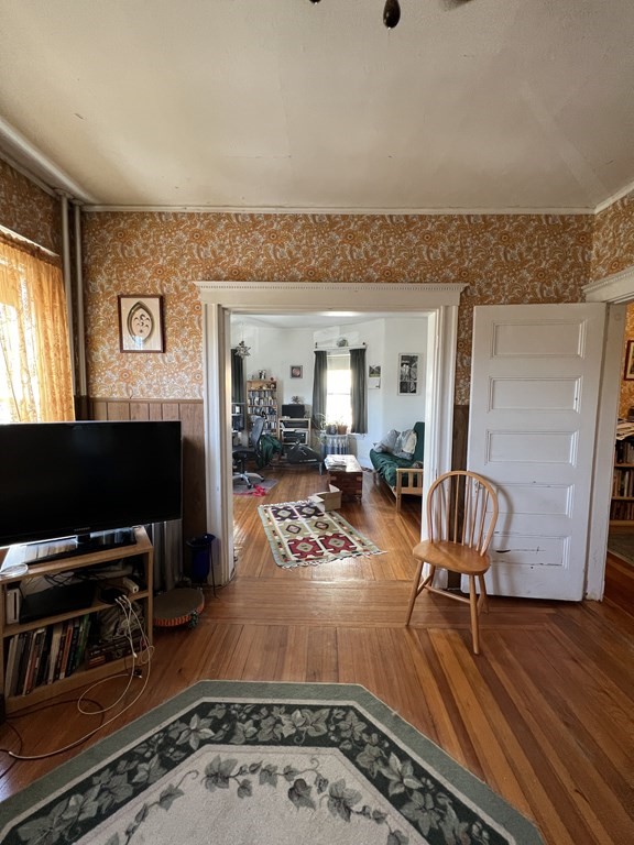 51 Ibbetson St, Davis Square