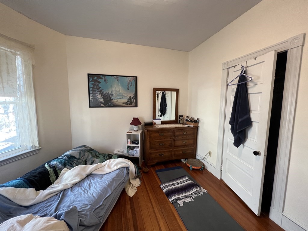 51 Ibbetson St, Davis Square