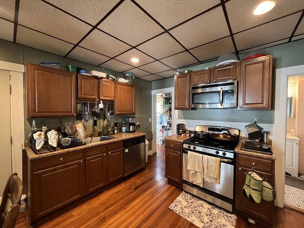 363 Beacon St, Spring Hill