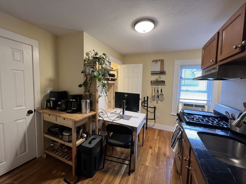 57 Blake St, Porter Square