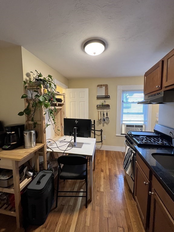 57 Blake St, Porter Square