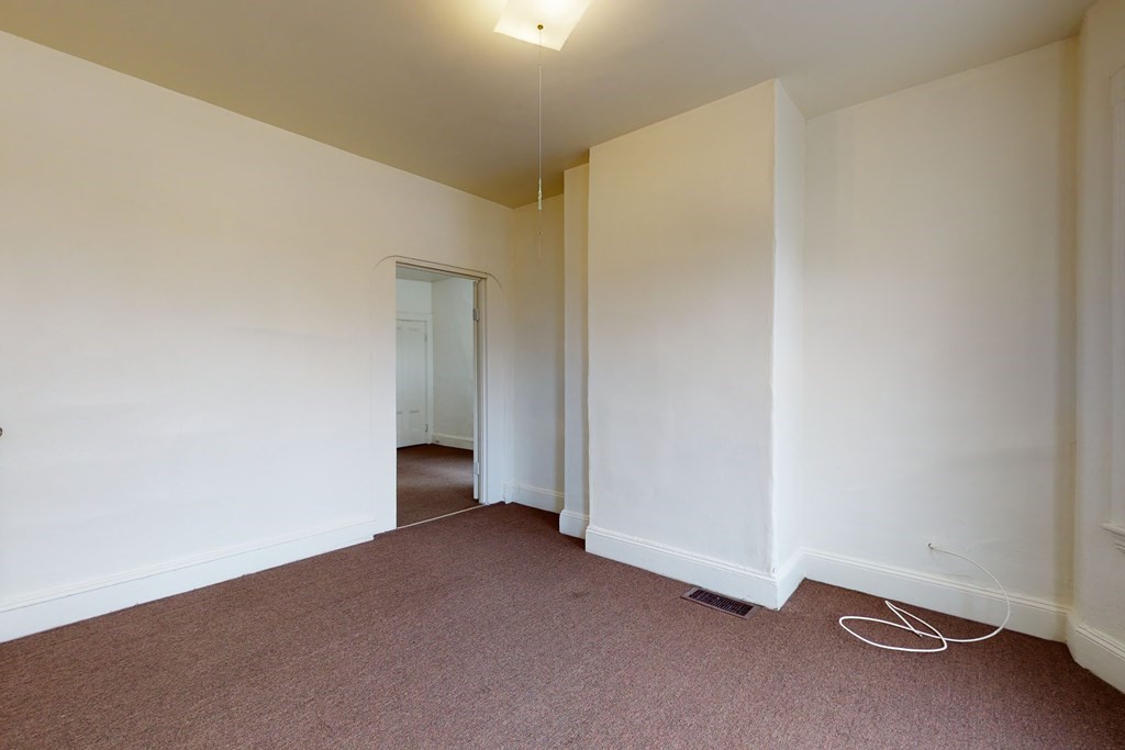 26 Blaine St, Allston