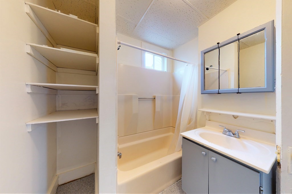 26 Blaine St, Allston