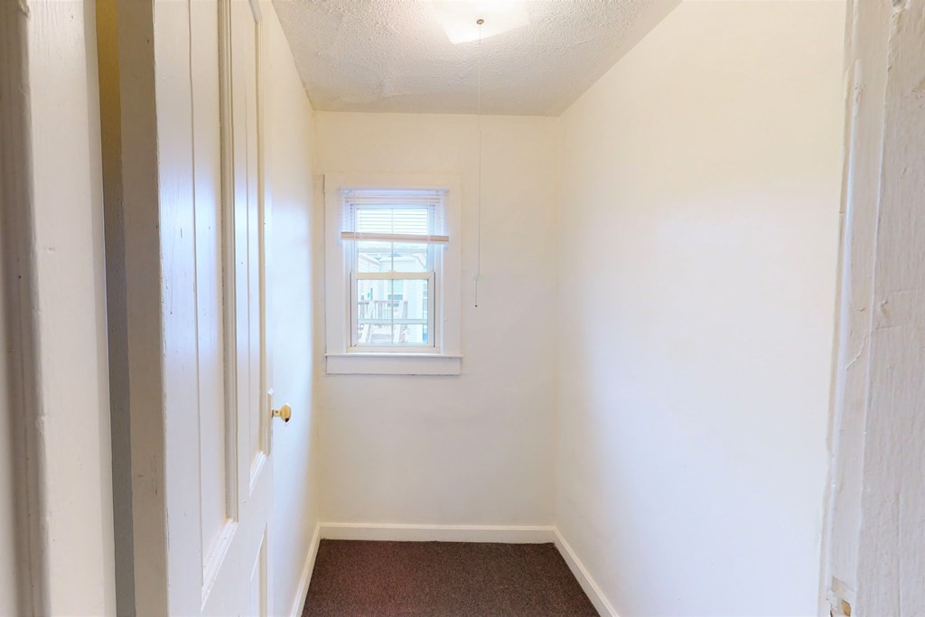 26 Blaine St, Allston