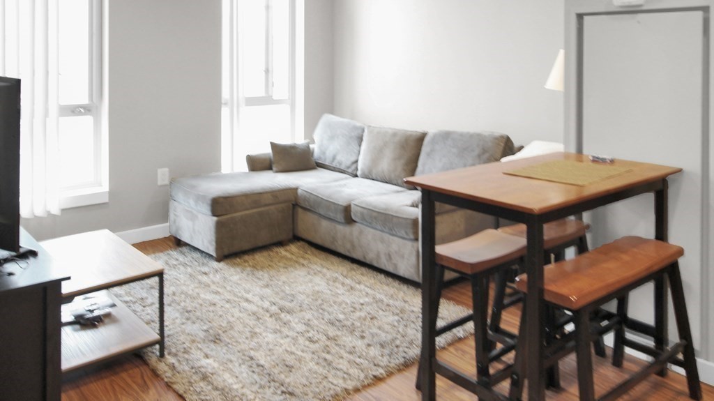 691 Massachusetts Ave, South End