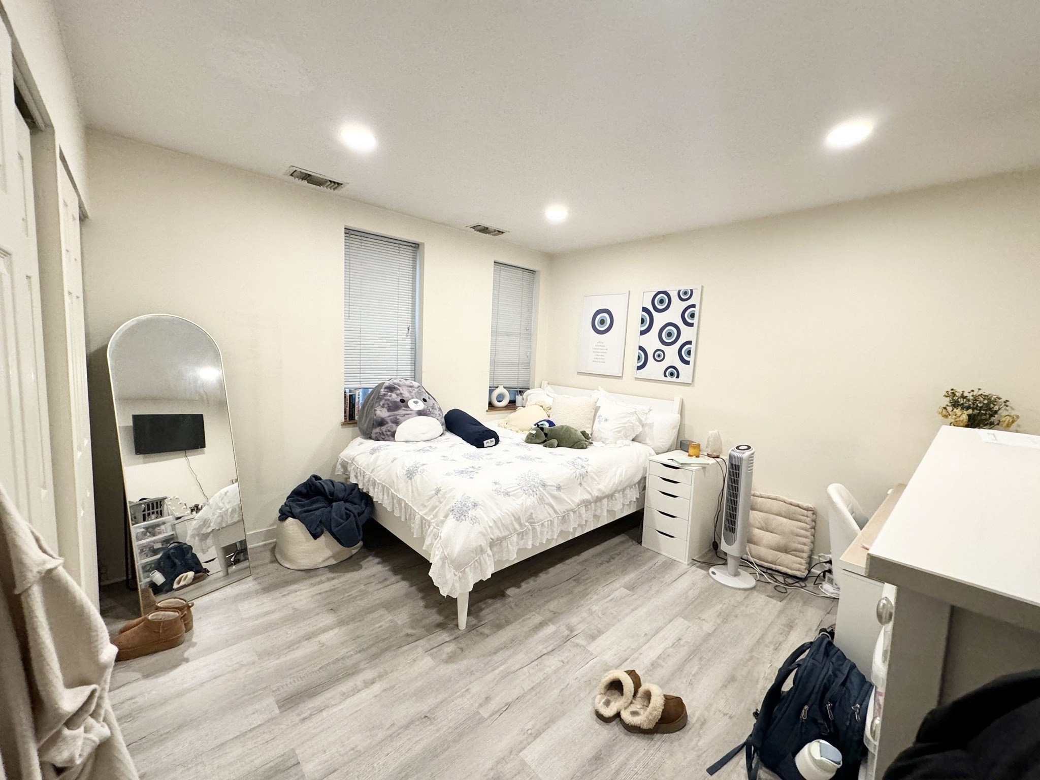 71 Gainsborough St, Fenway