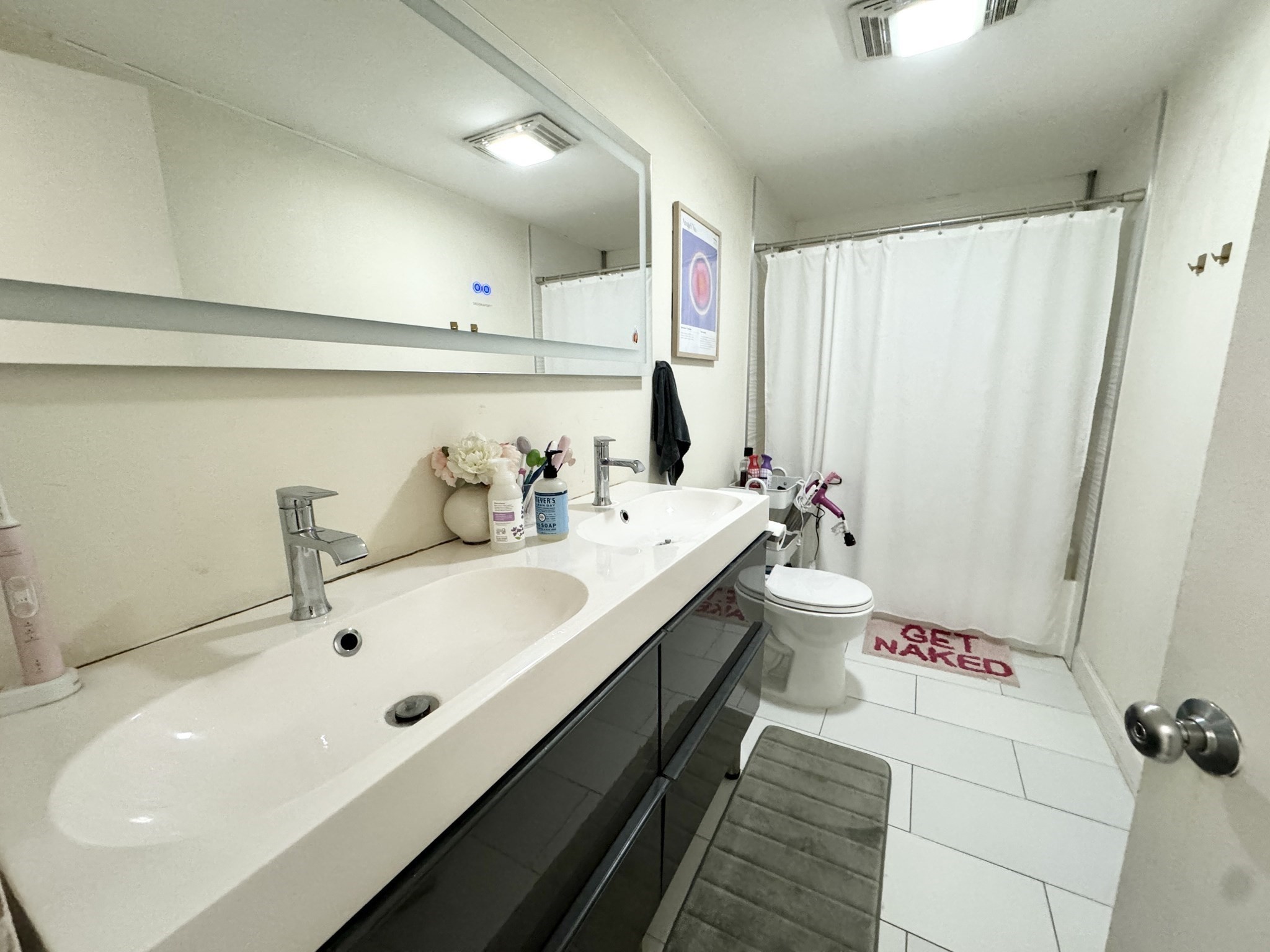 71 Gainsborough St, Fenway