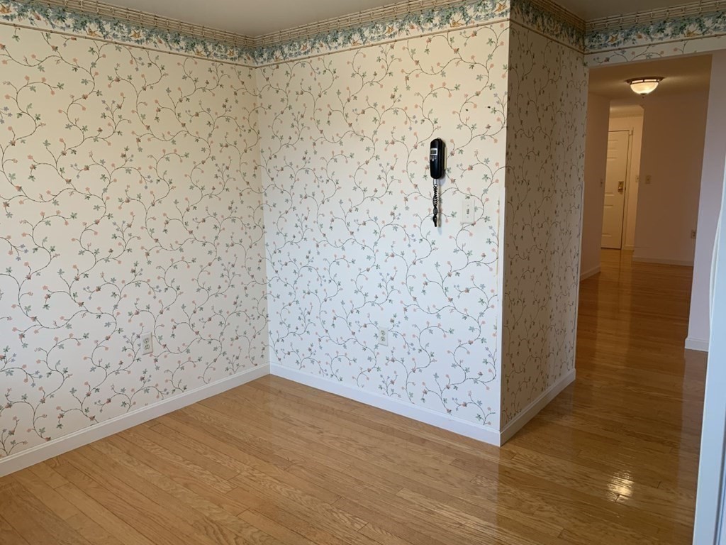 70 Weatherly Dr, Salem