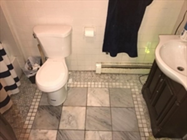 17 Symphony Rd, Fenway