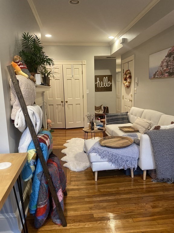 81 Phillips St, Beacon Hill