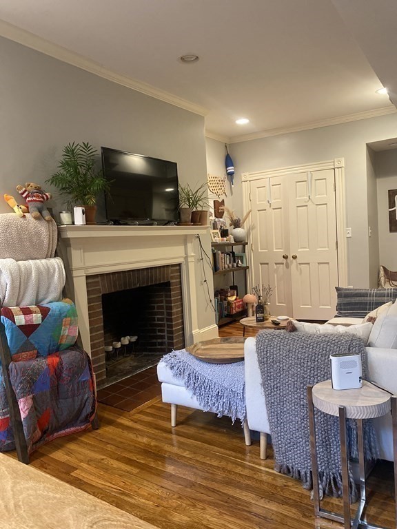 81 Phillips St, Beacon Hill