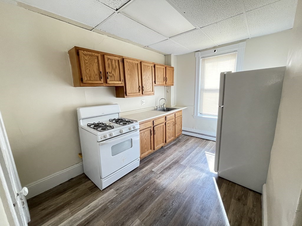 11A Linden St, Allston