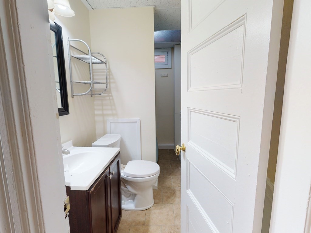 11A Linden St, Allston