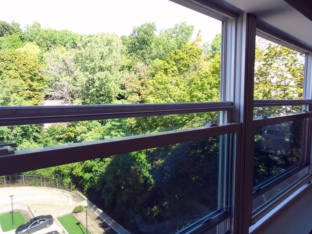 1600 Beacon St, Coolidge Corner